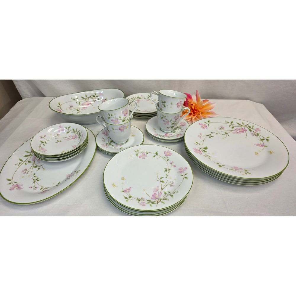 Noritake First Blush 2605 China Set Floral Pink White Green 26 Piece Japan - Picture 2 of 15
